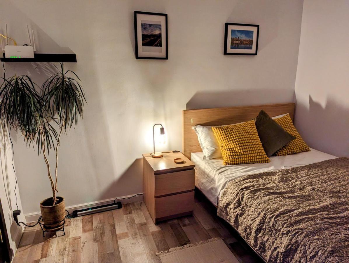 Sebastian Studio Apartment بوخارست المظهر الخارجي الصورة