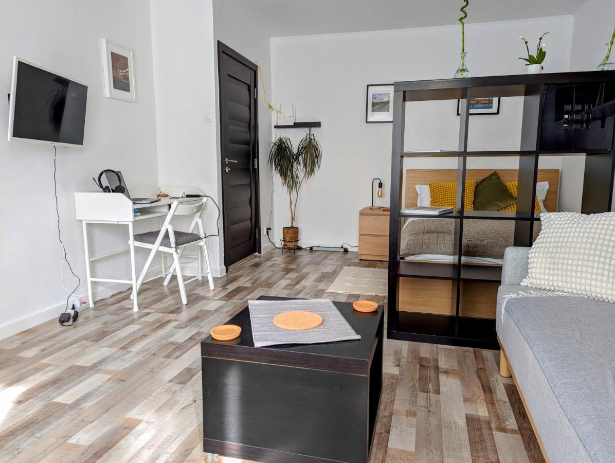 Sebastian Studio Apartment بوخارست المظهر الخارجي الصورة